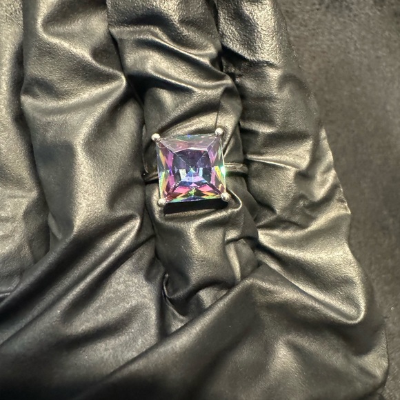 SOLD!!!!!BRAND NEW MYSTIC TOPAZ RING - Picture 6 of 10